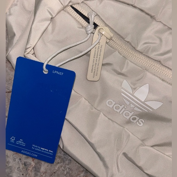 Adidas Belt Bag - Picture 5 of 5